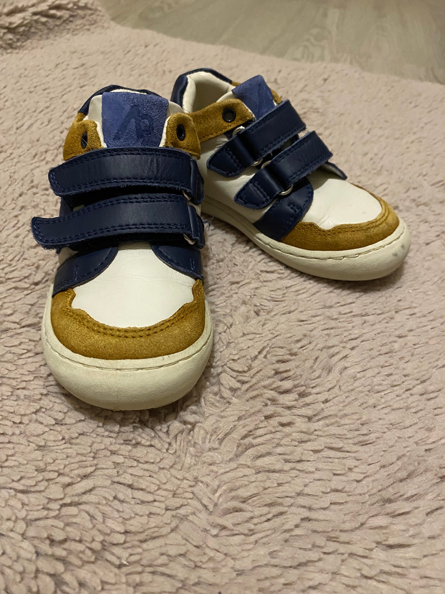 Baskets jaune et bleu à scratch – Vertbaudet | Taille 24