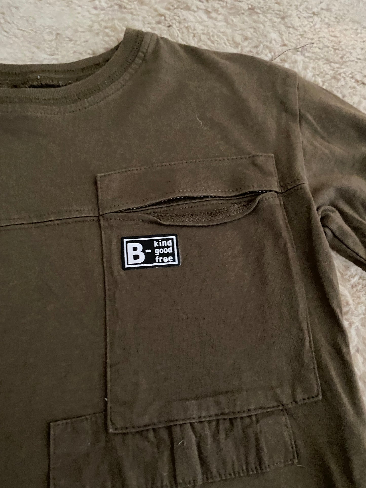 T-shirt kaki à poche Zara 6 ans