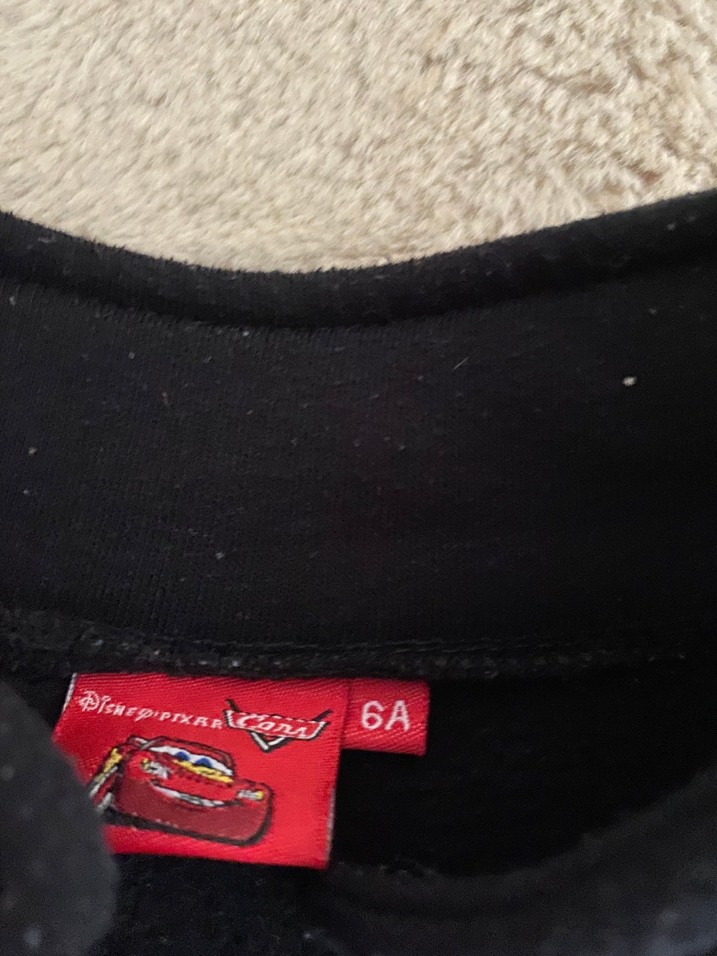 Gilet Cars zippé noir – 6 ans