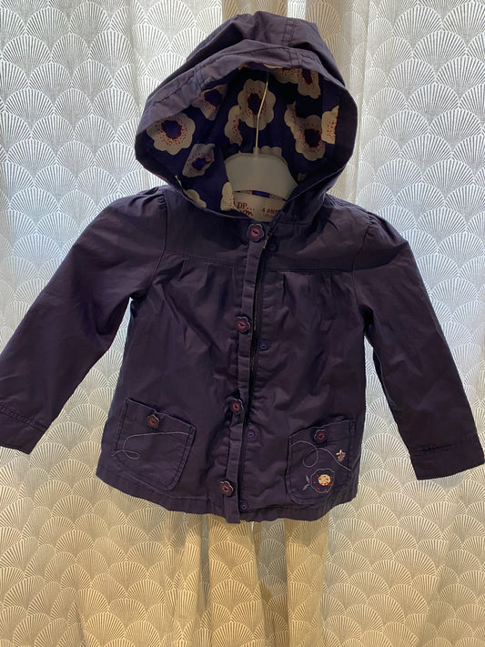 Coupe-vent violet intérieur fleuri – DPAM – 4 ans