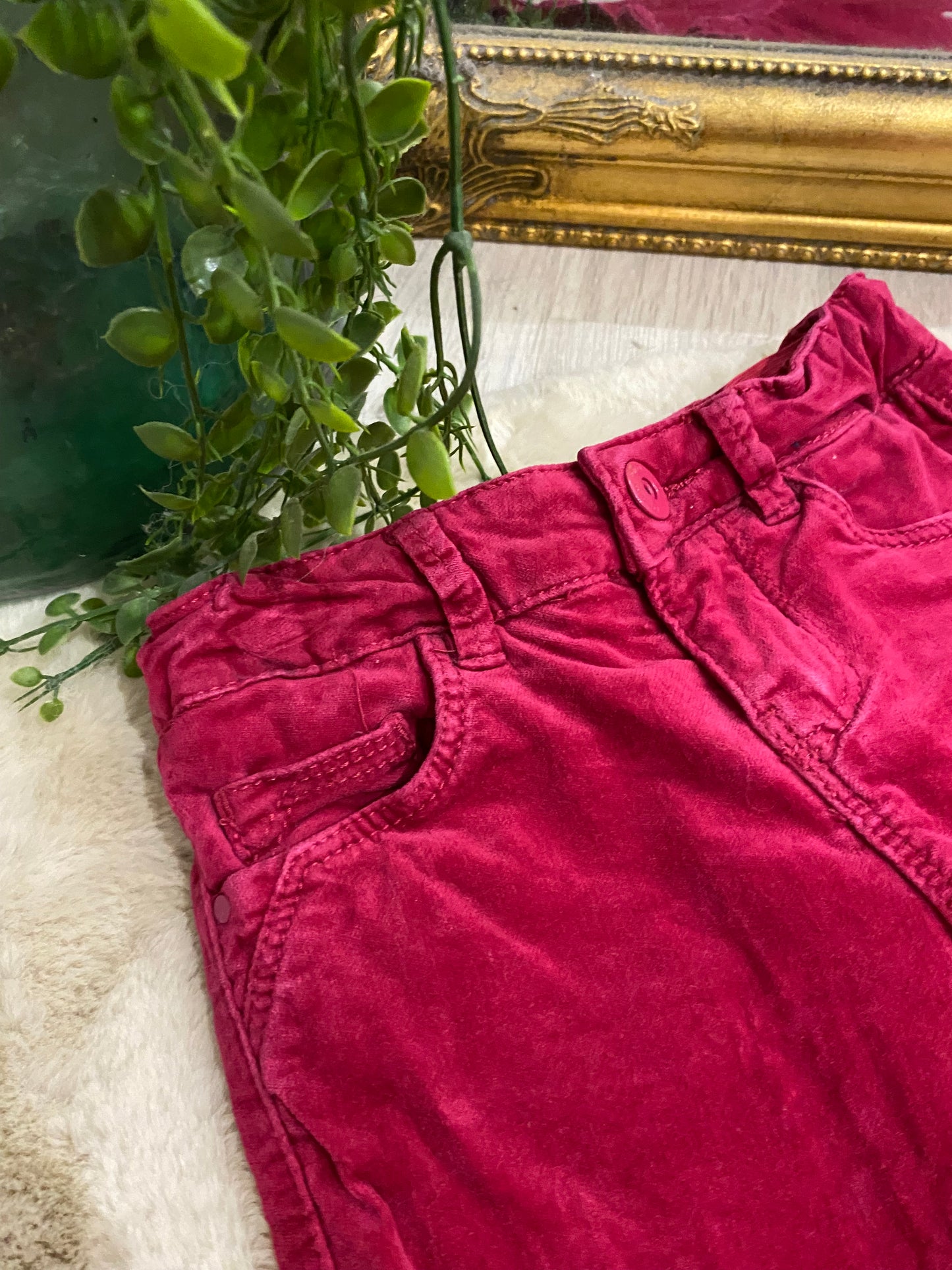 Pantalon velours fuchsia – Okaïdi – 4 ans