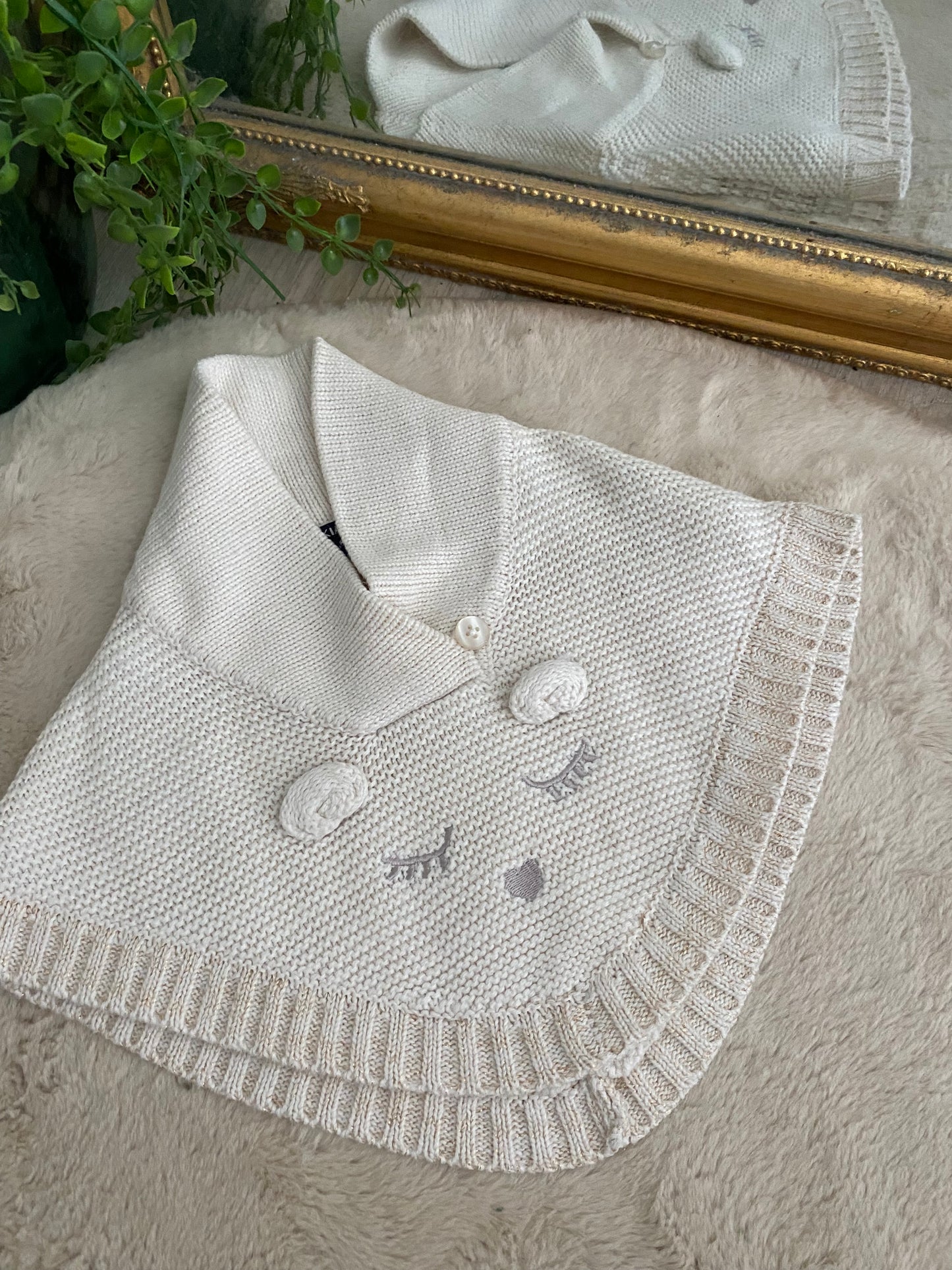 Poncho beige tout doux Kiabi – 6 mois