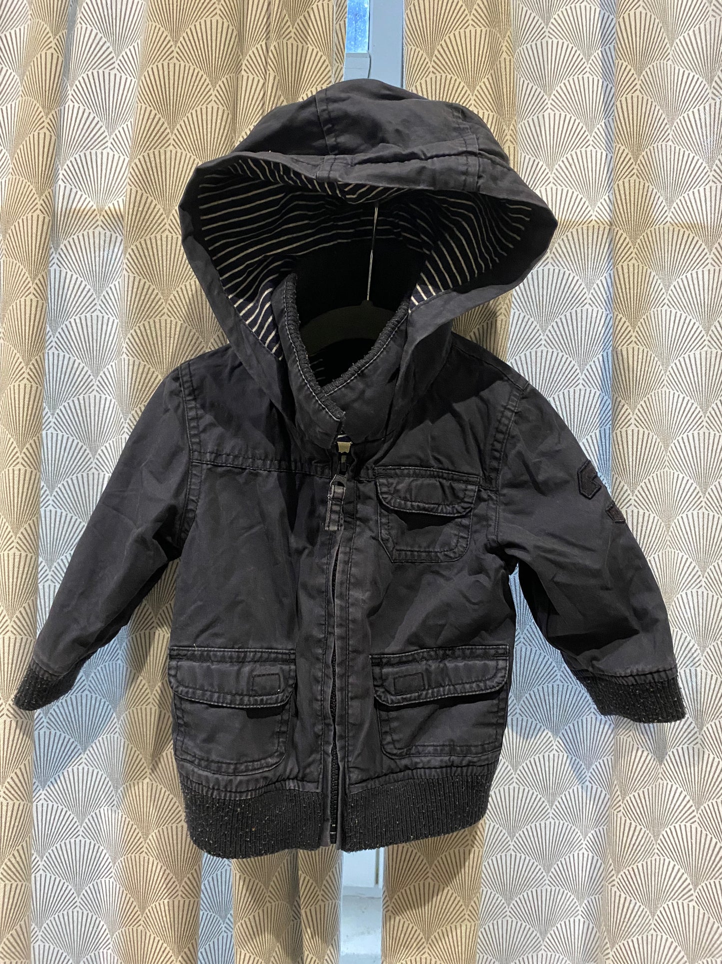 🖤 Veste légère gris anthracite – Bout’chou – 12 mois