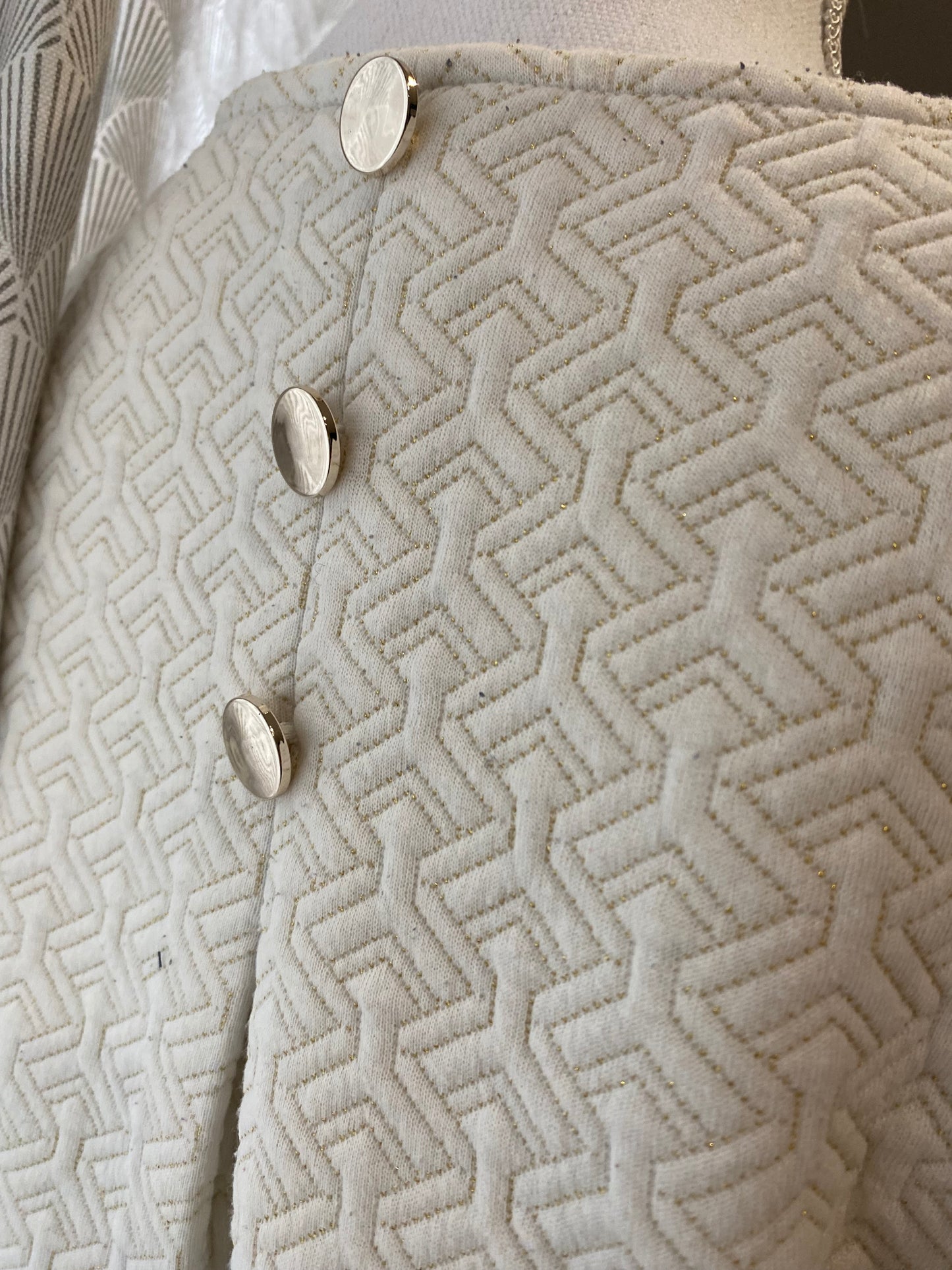 Pull effet texturé fils dorés – Camaïeu – T.M