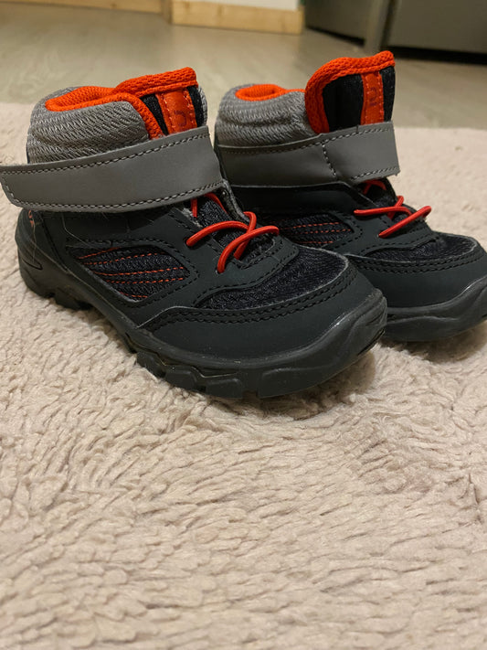 Chaussures de randonnée enfant Quechua – Taille 25