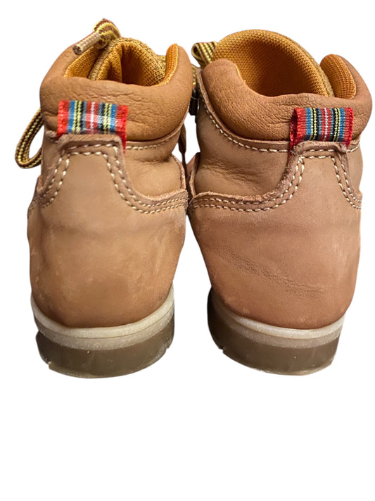Chaussures 25