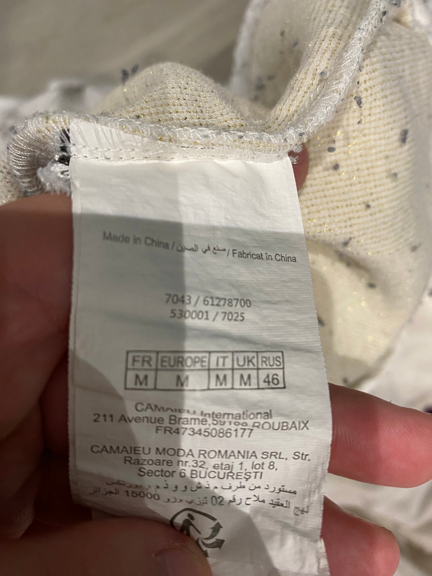 Pull effet texturé fils dorés – Camaïeu – T.M