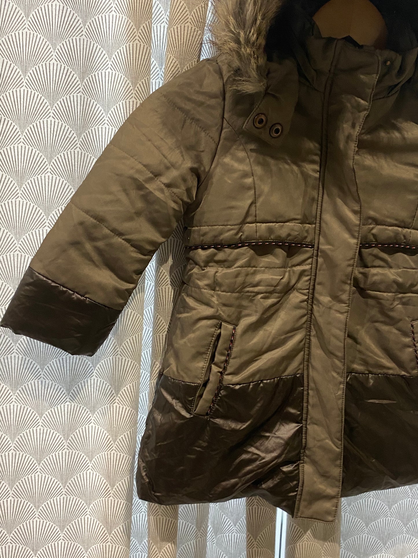 ❄️ Doudoune marron – Catimini – 4 ans
