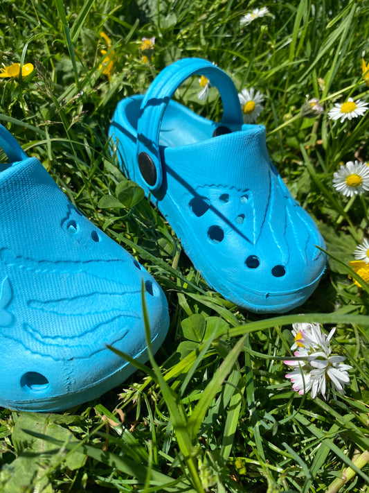 Crocs 23