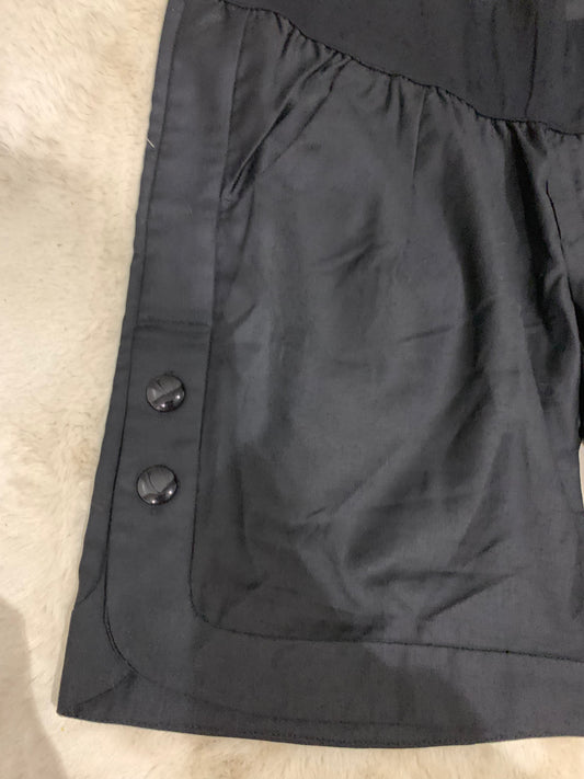 Short noir
