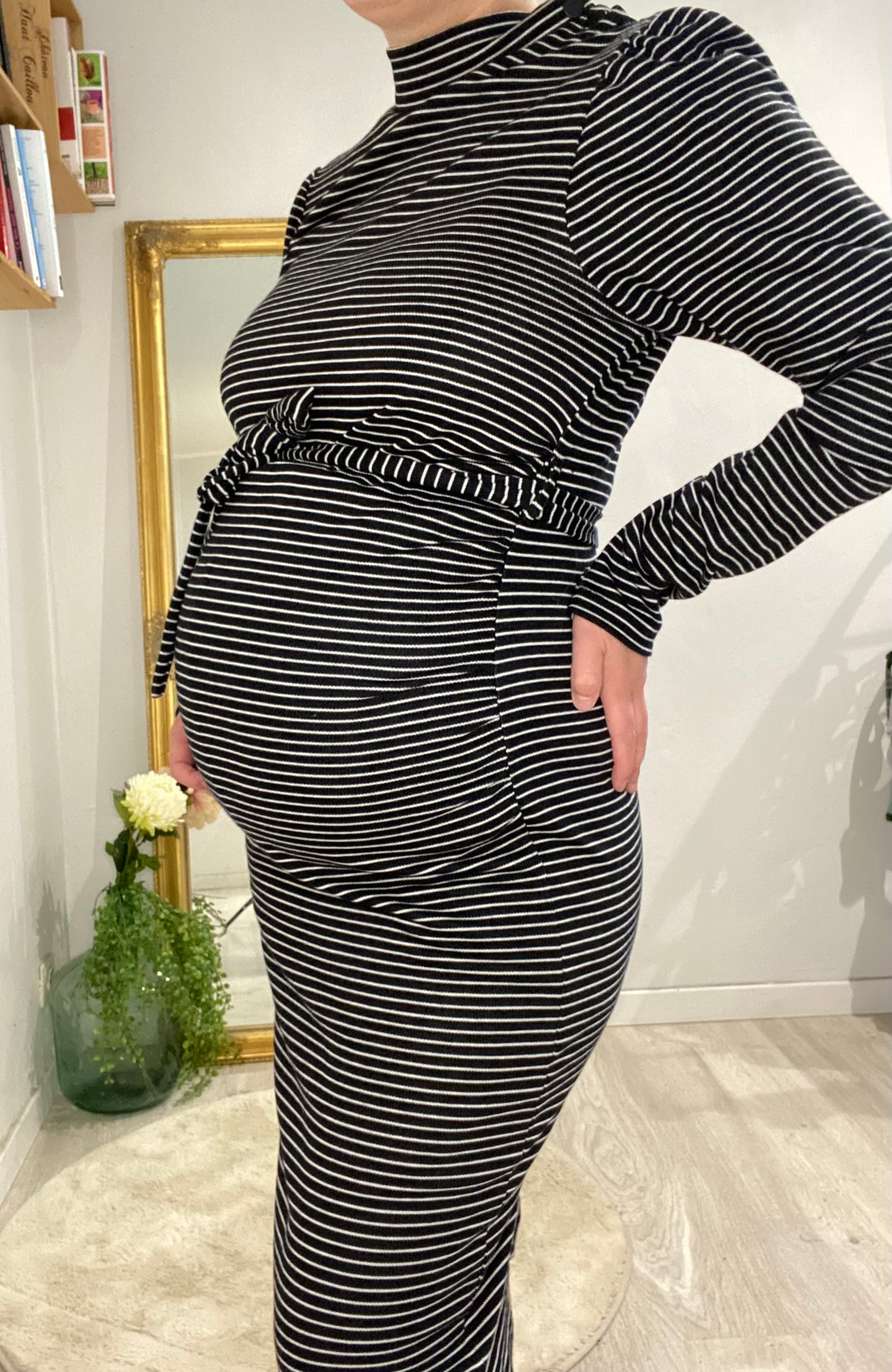 Robe moulante noire et blanche – Mamalicious – Taille M/L