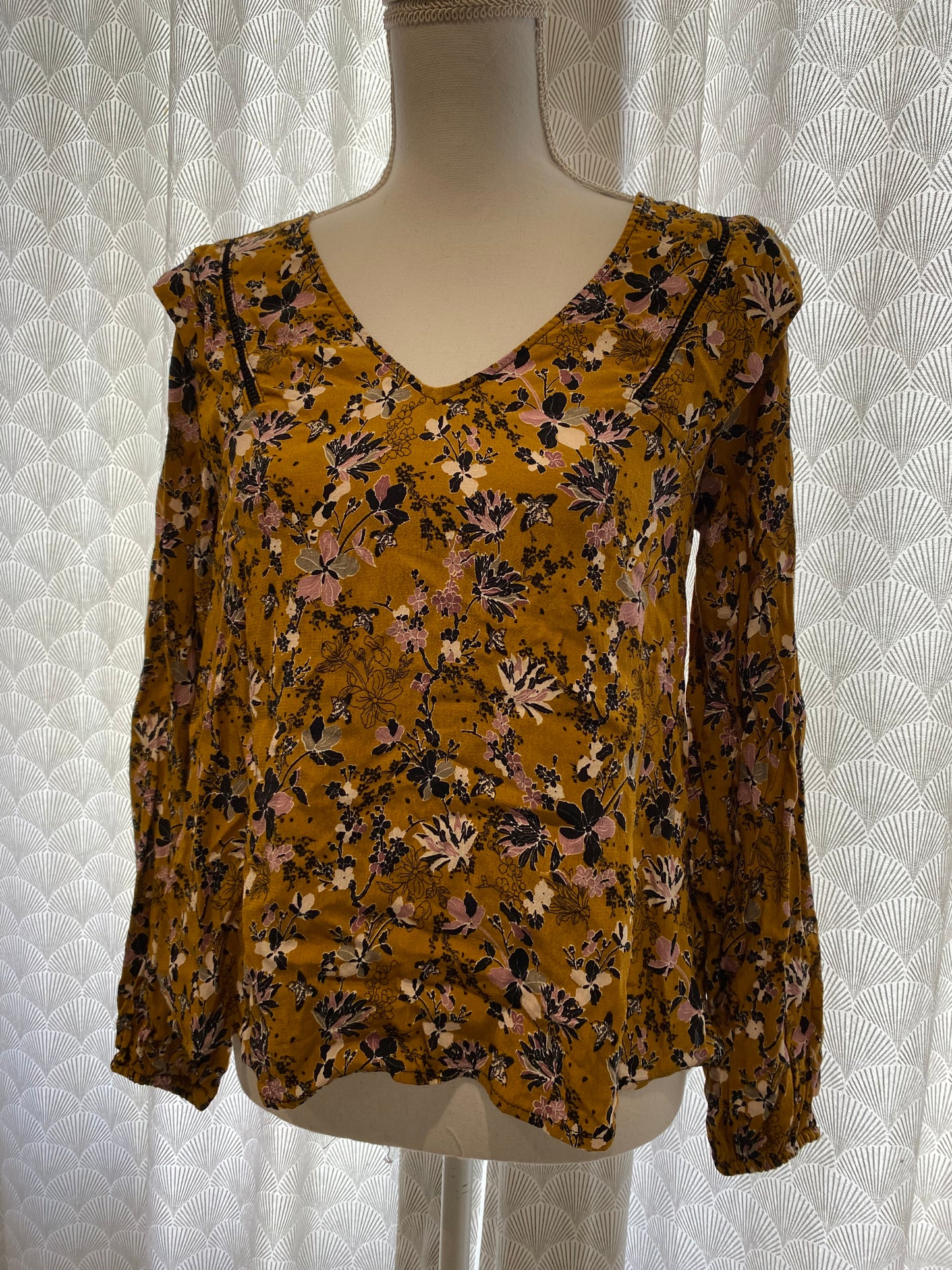Blouse jaune motifs fleuris tons automnaux – Pimkie – 38