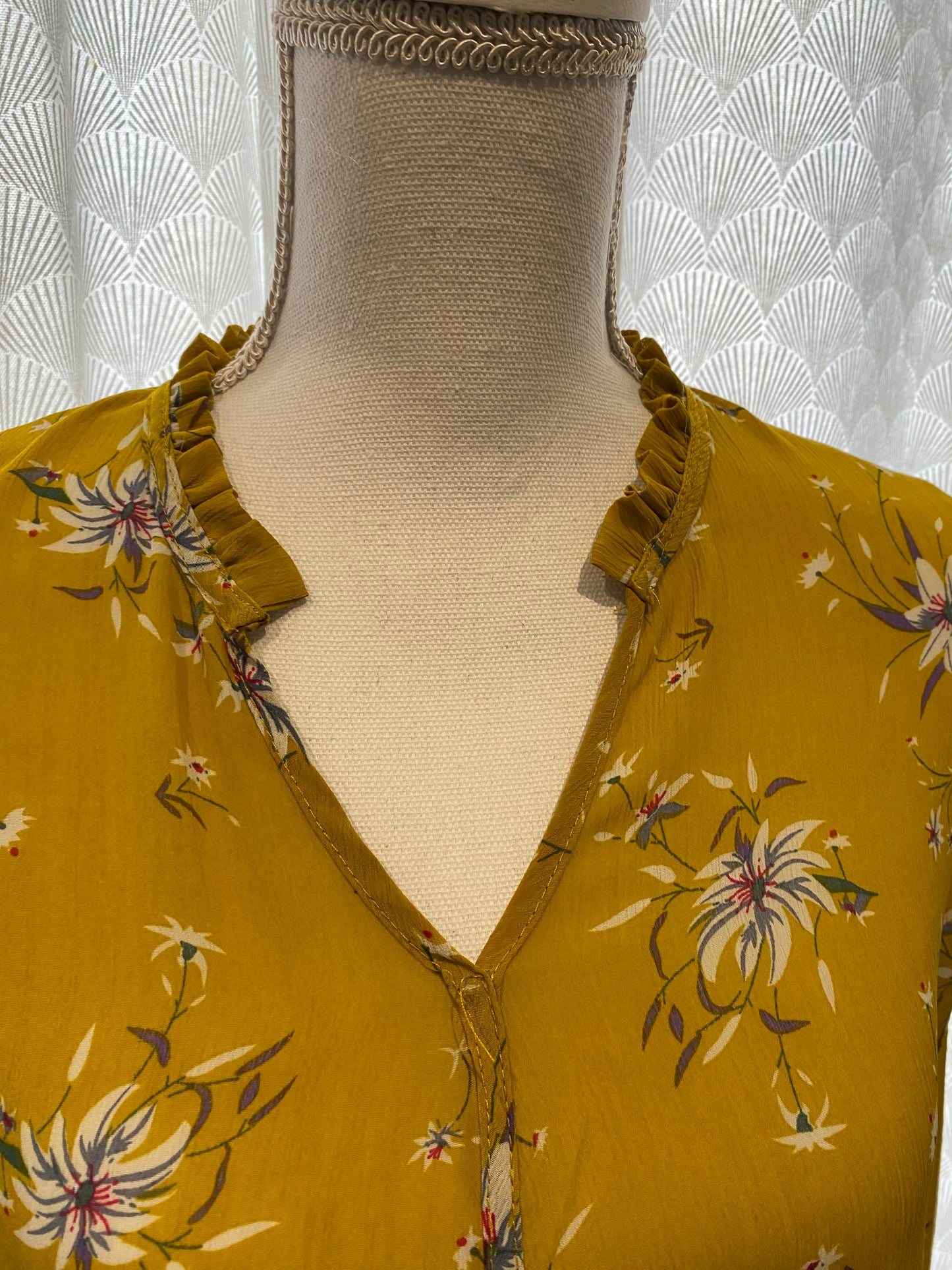 Blouse jaune à motifs transparents – Season – taille M