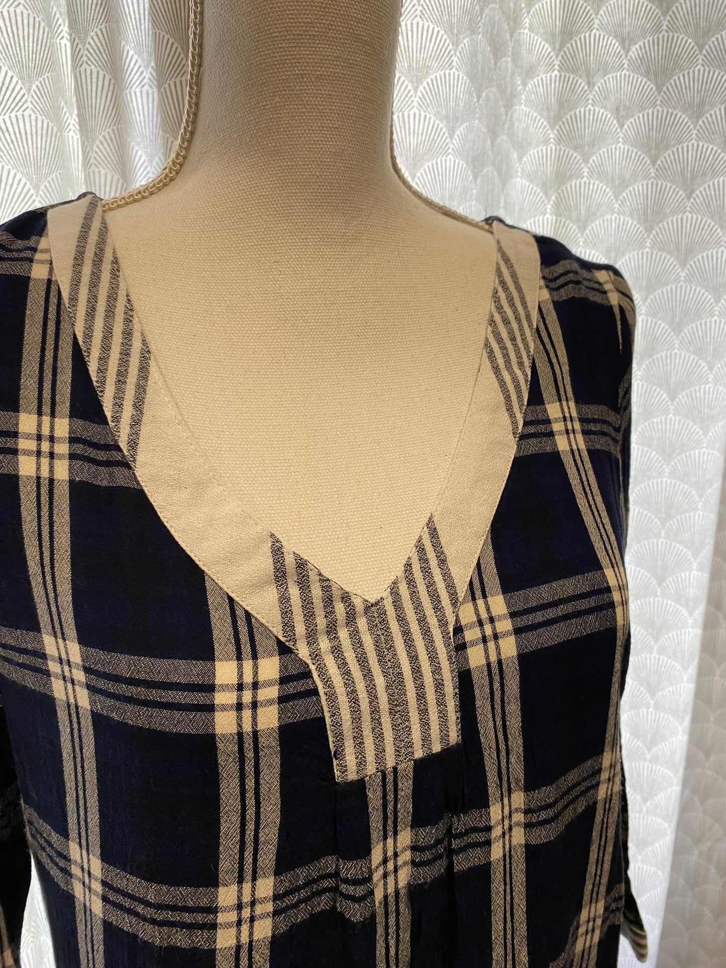 💙🤍 Blouse à carreaux bleus et blancs – Super U – taille 38