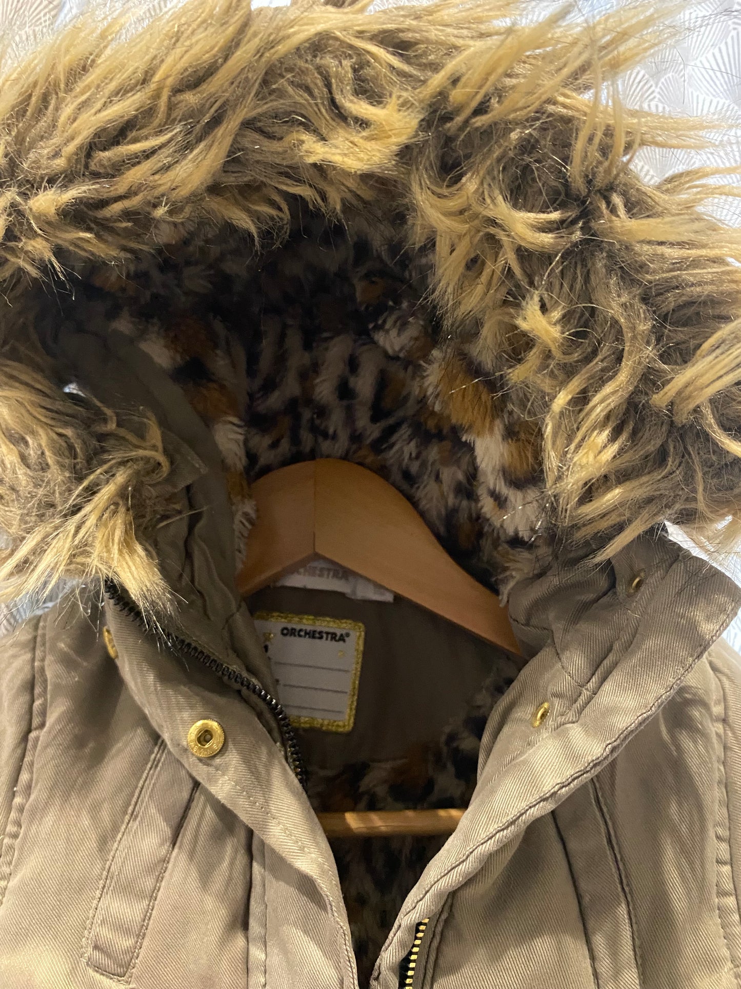 🐆 Doudoune kaki intérieur léopard – 3 ans –  défaut