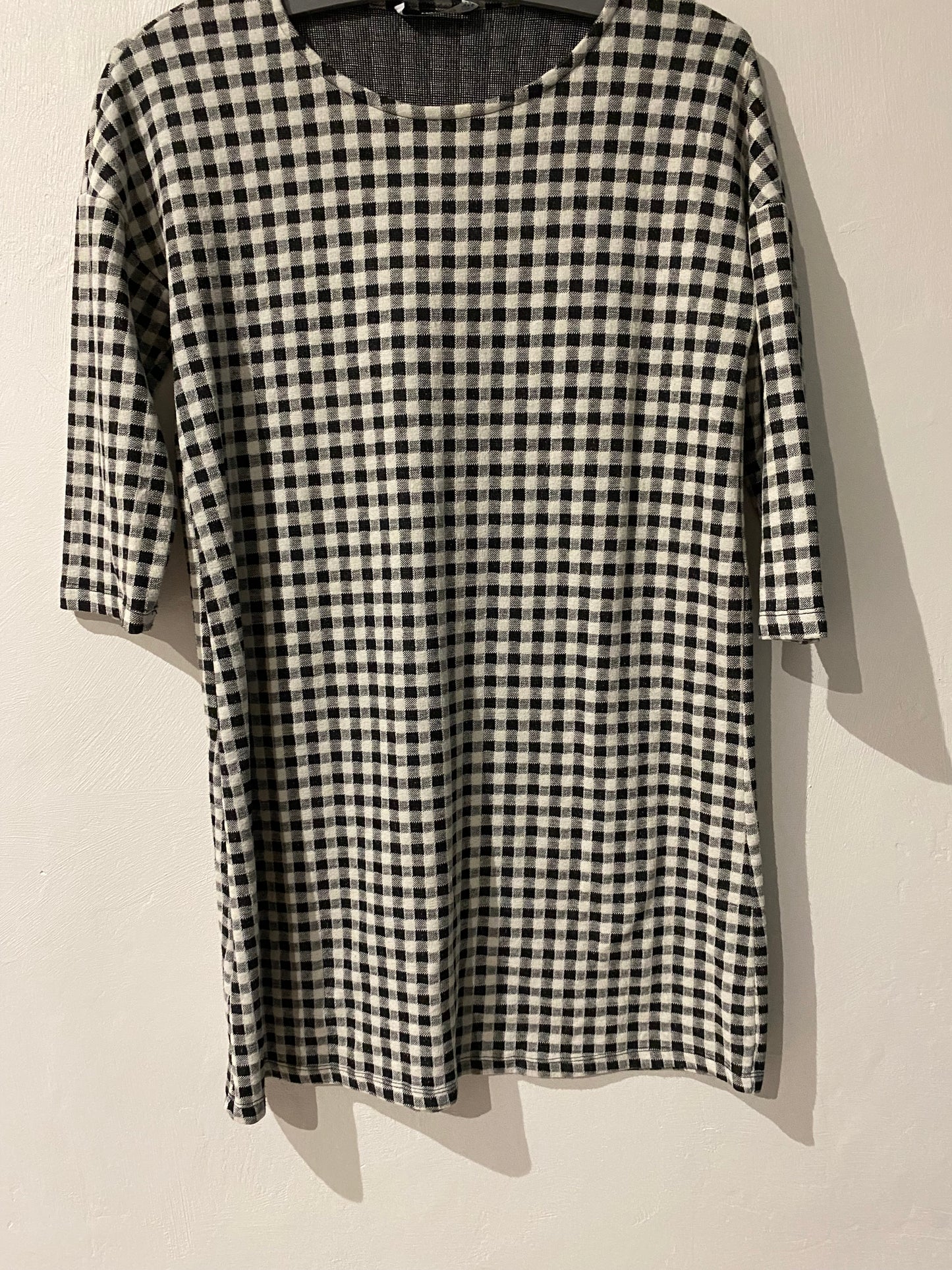 robe droite gris & blanc – Mango – taille M