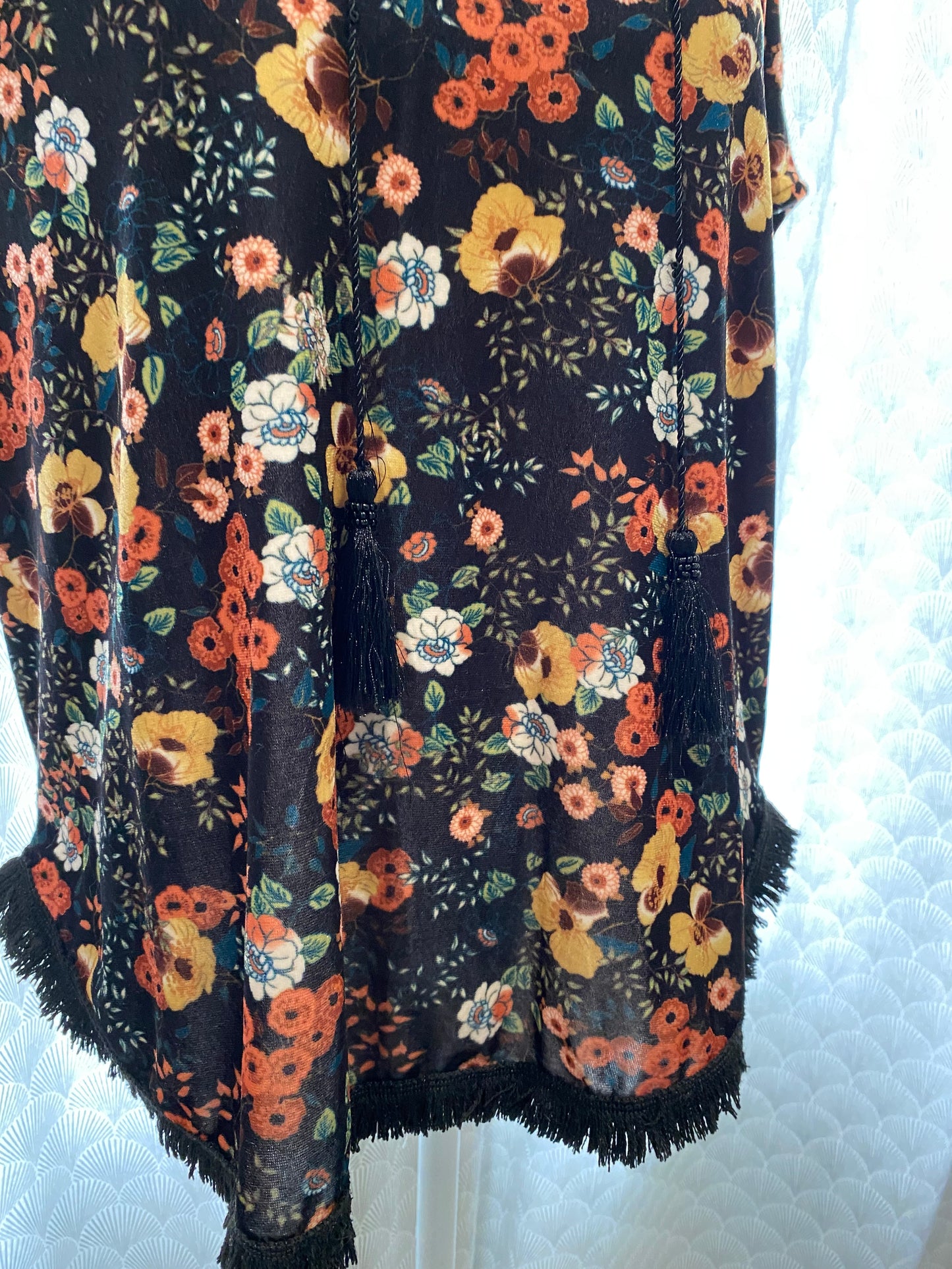 T-shirt effet velours à fleurs – Taille M