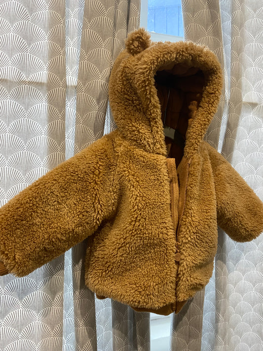 🐻 Manteau pilou marron avec oreilles d’ours – Kiabi – 12 mois