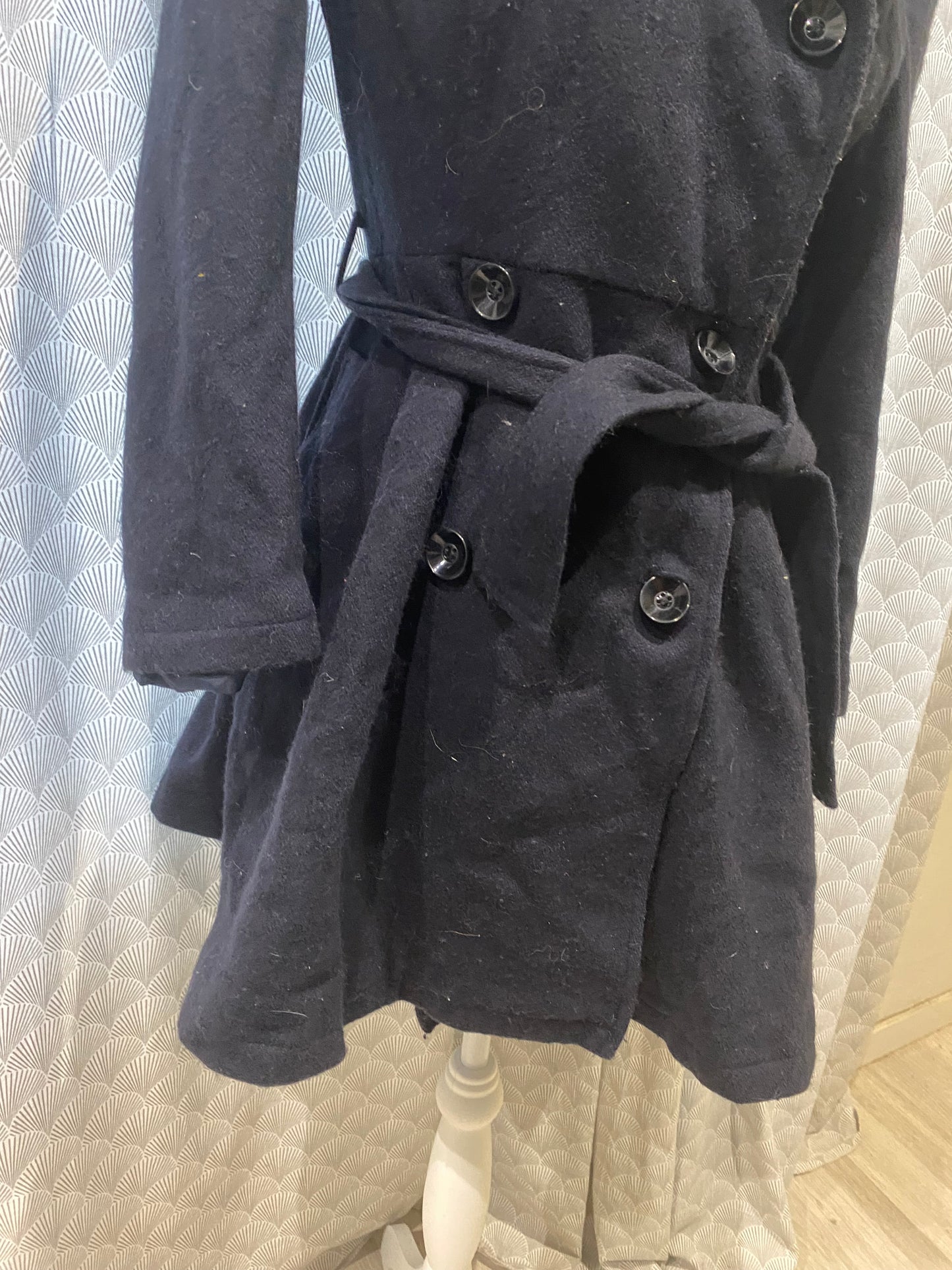 🖤 Trench en laine effet jupon avec ceinture – Naf Naf – 38 – quelques bouloches
