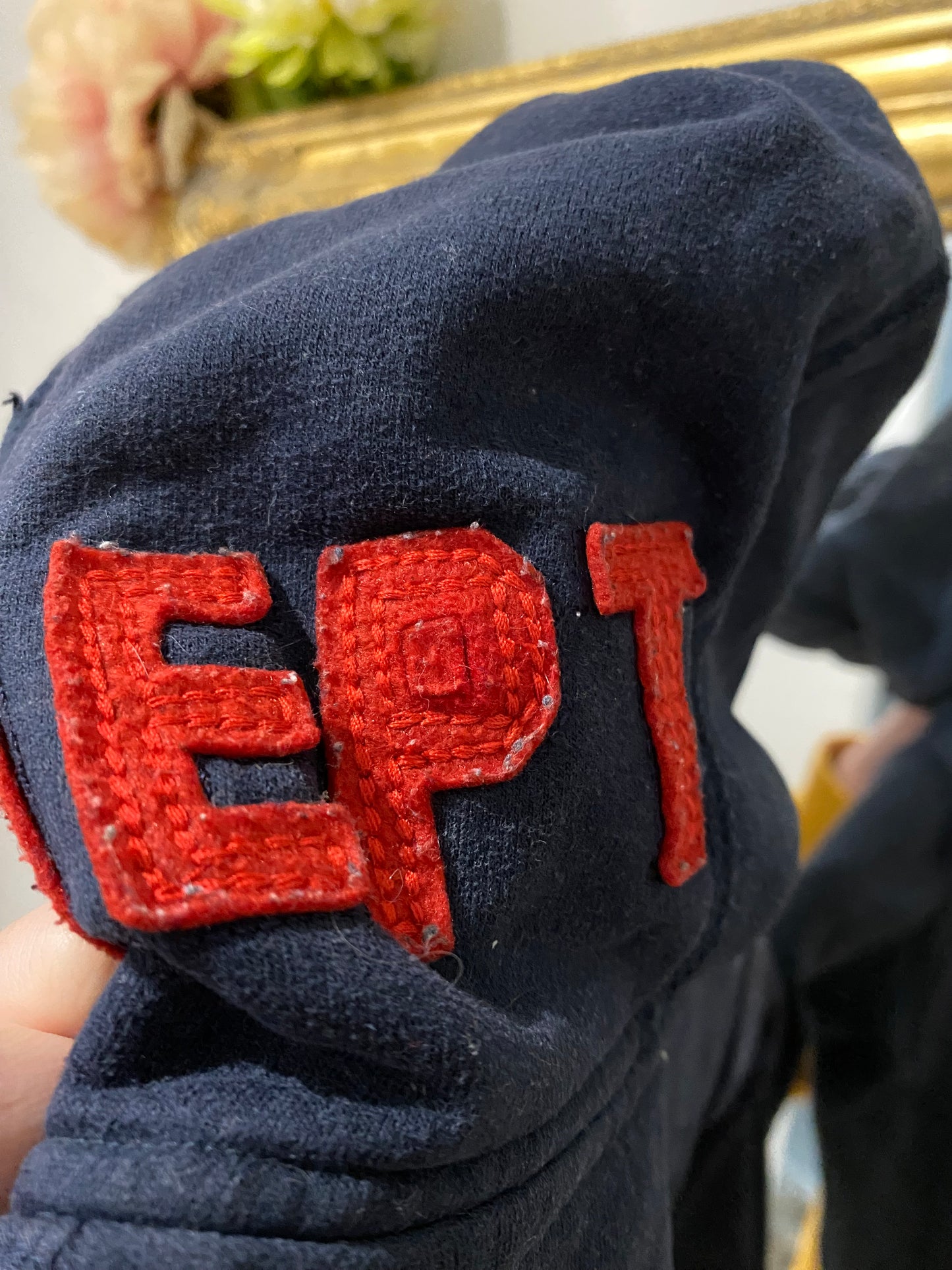 Sweat zippe 2 ans