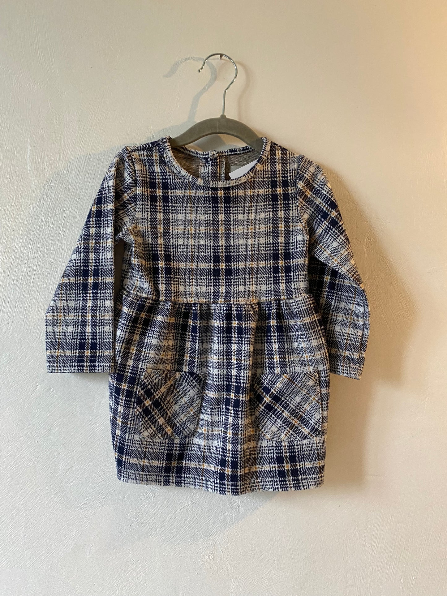 Robe bébé à carreaux style British School – 18/24 mois – Primark