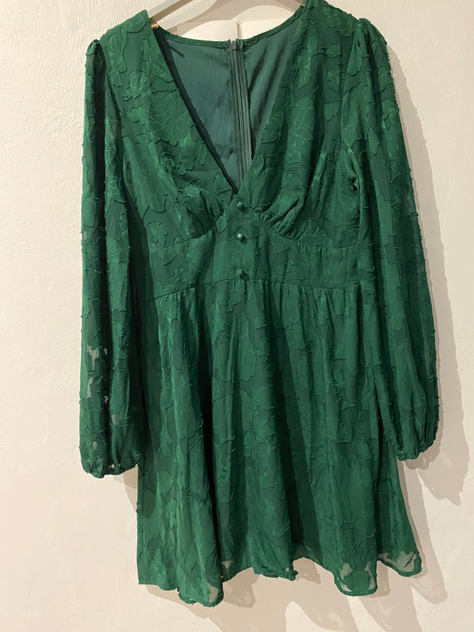 robe verte fluide – manches transparentes – taille M